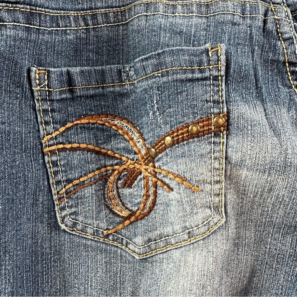 TJC Truce Jean Company Y2K Straight Jeans – Mid Rise, Medium/Dark Wash, Size 12 - Picture 9 of 9